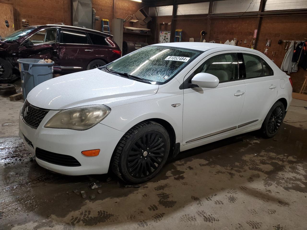 SUZUKI KIZASHI SE 2012