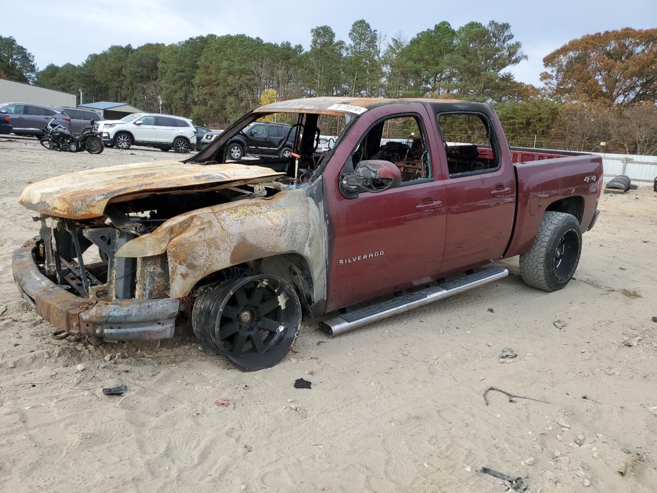 CHEVROLET SILVERADO 2013