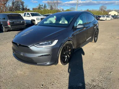 Tesla Model X 2022