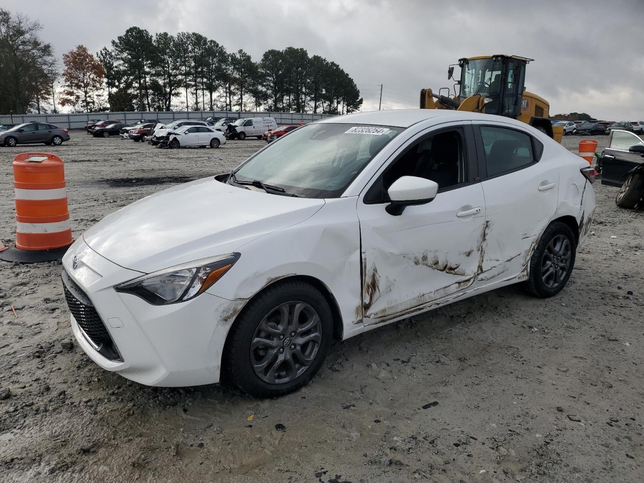 TOYOTA YARIS L 2019