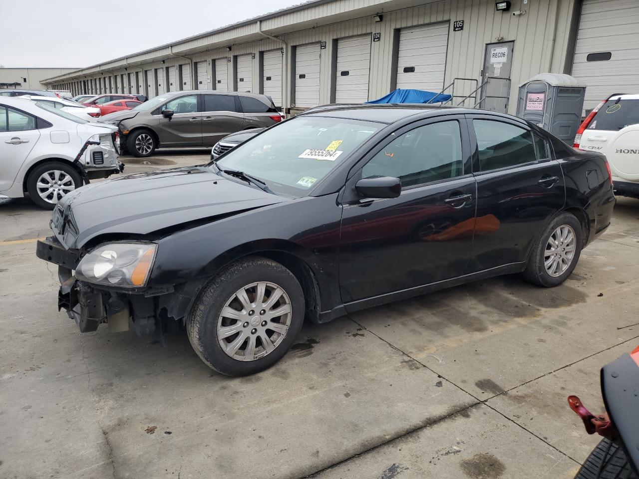 MITSUBISHI GALANT FE 2011