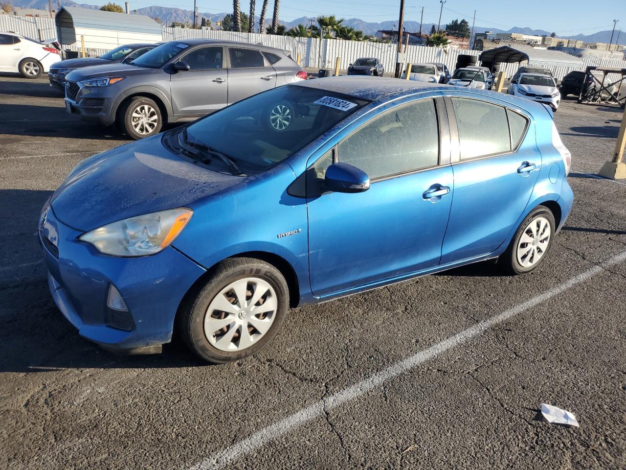 TOYOTA PRIUS C 2013