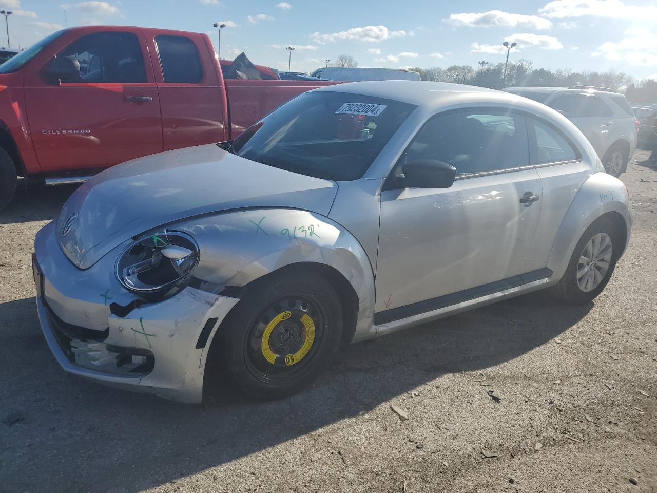 VOLKSWAGEN BEETLE 2014