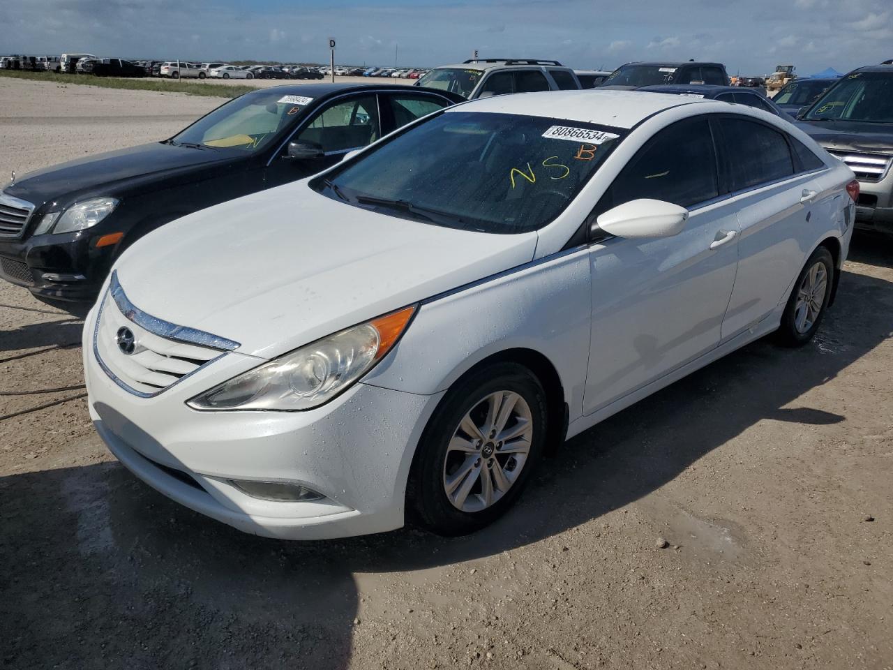 HYUNDAI SONATA GLS 2013