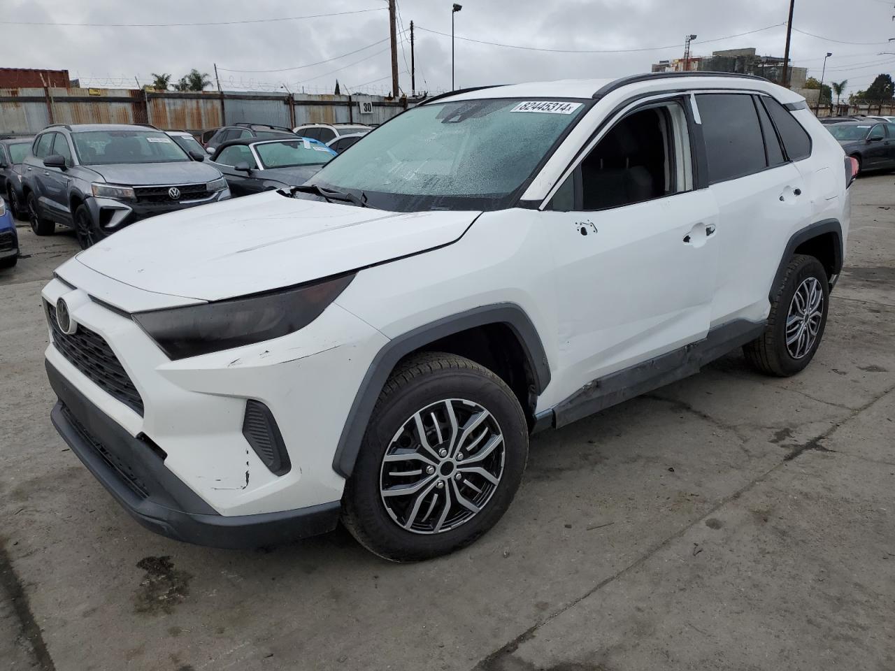 TOYOTA RAV4 LE 2020