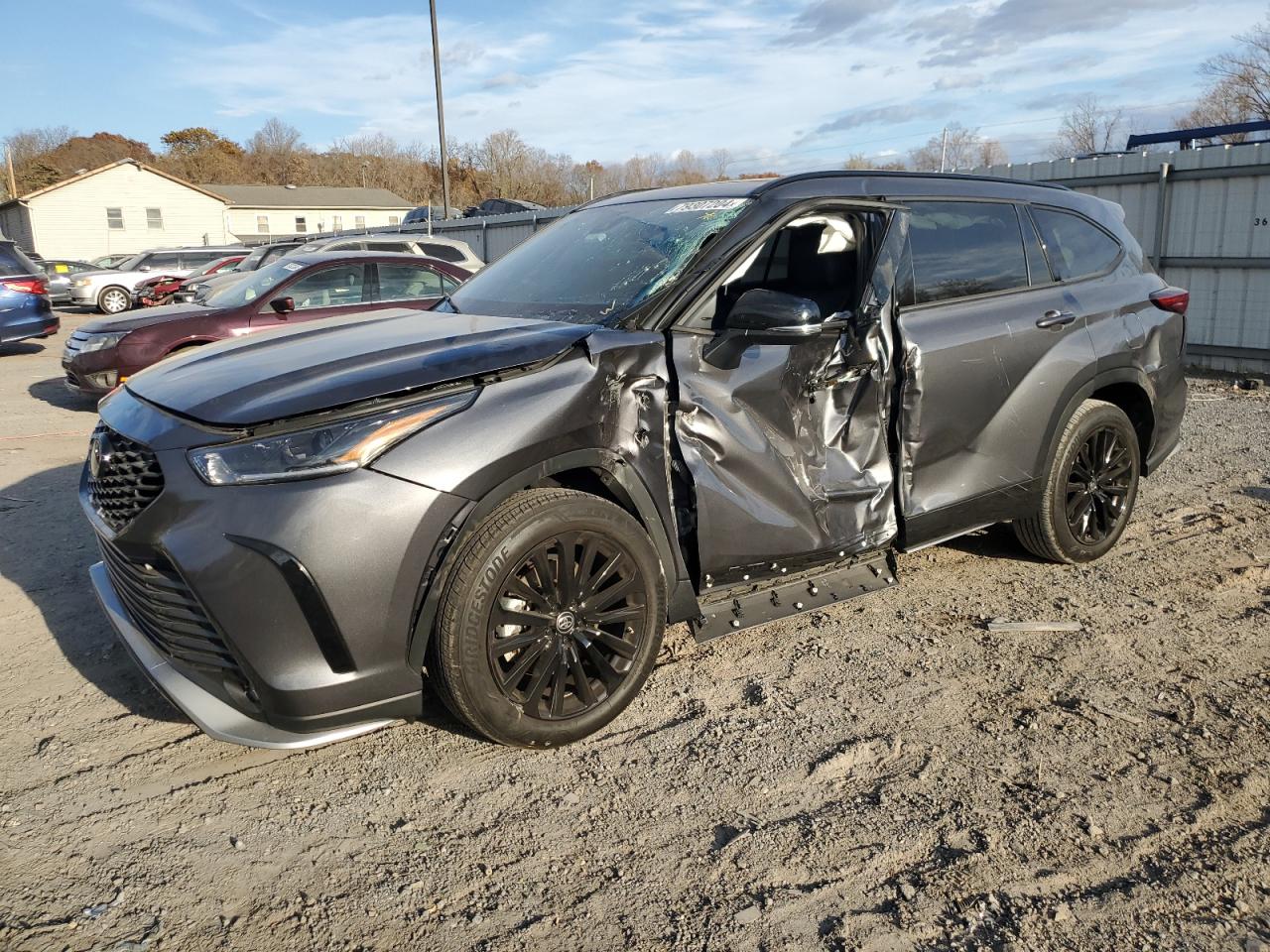 TOYOTA HIGHLANDER 2023