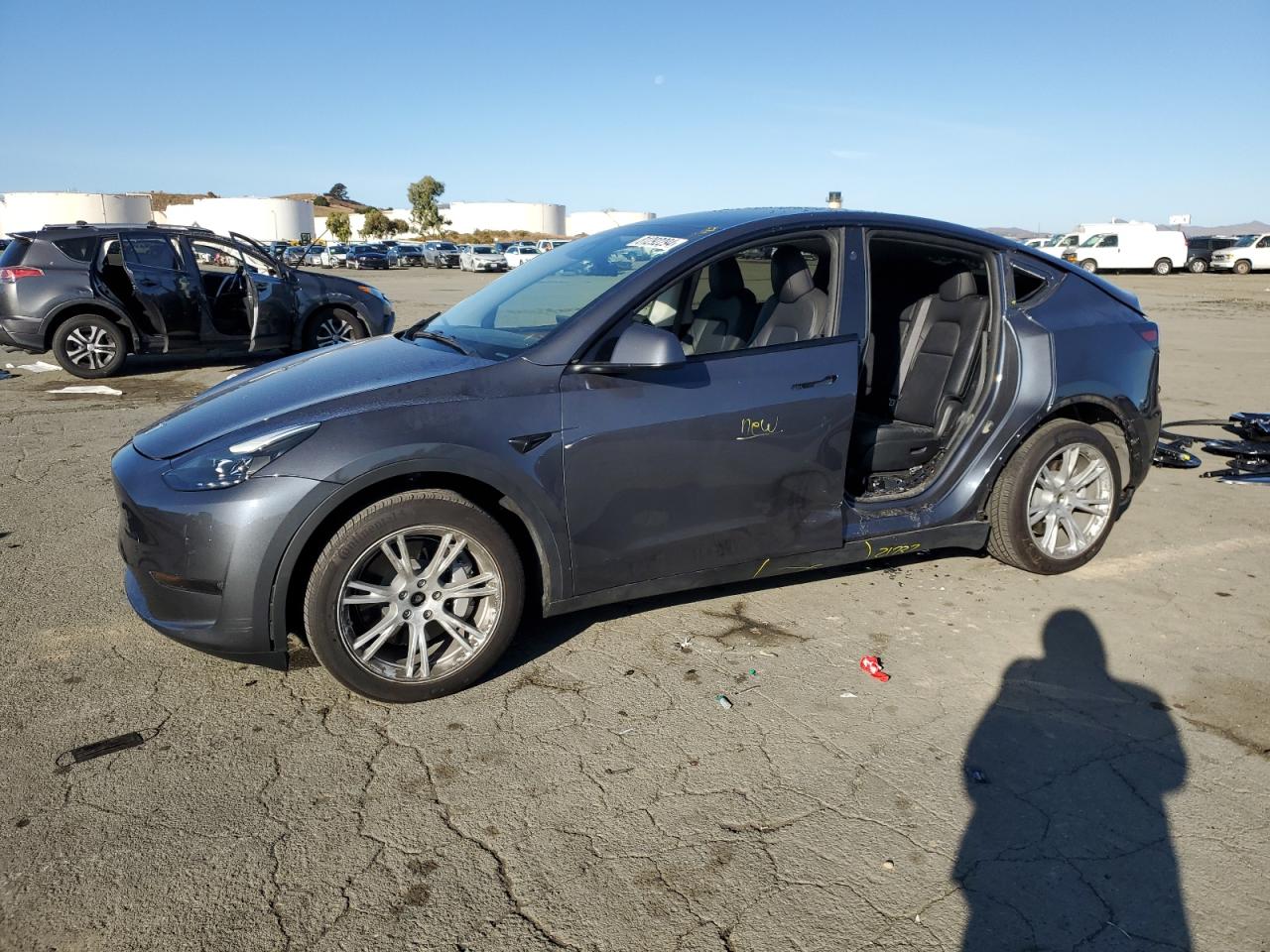 TESLA MODEL Y 2023
