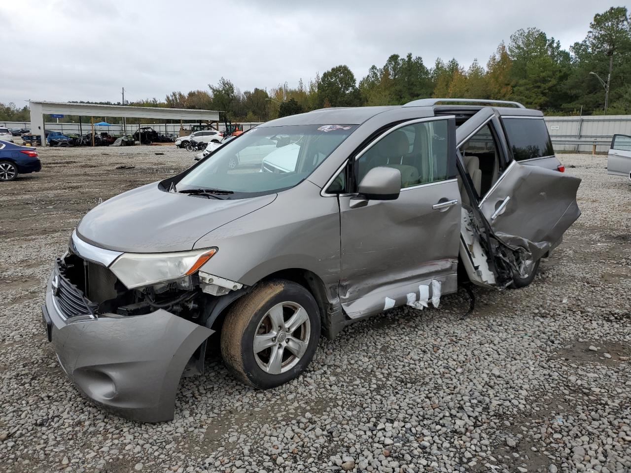 NISSAN QUEST S 2011