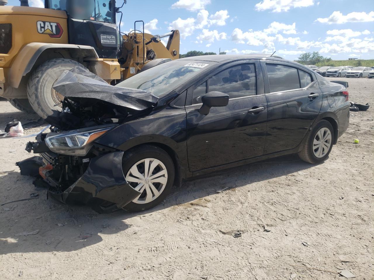 NISSAN VERSA S 2020