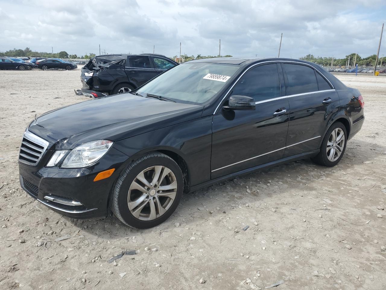 MERCEDES-BENZ E350 2011