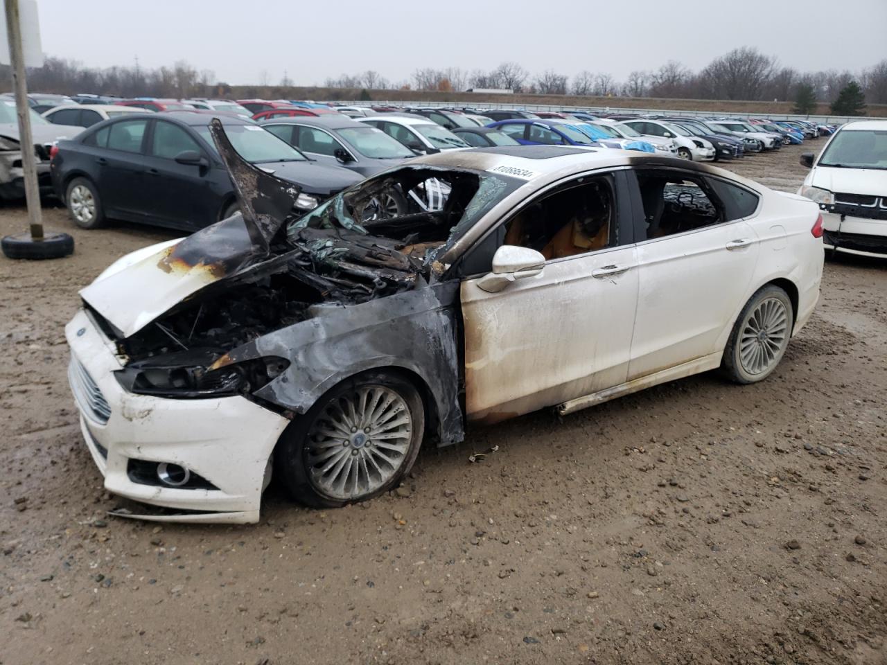 FORD FUSION TIT 2015