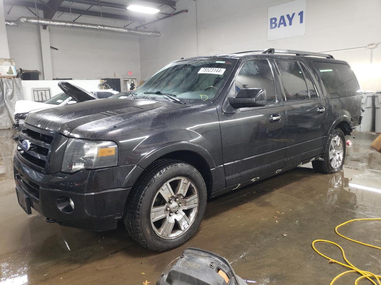 FORD EXPEDITION 2010