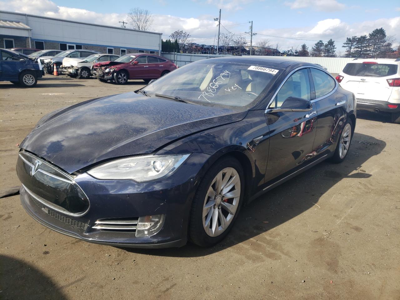 TESLA MODEL S 2014
