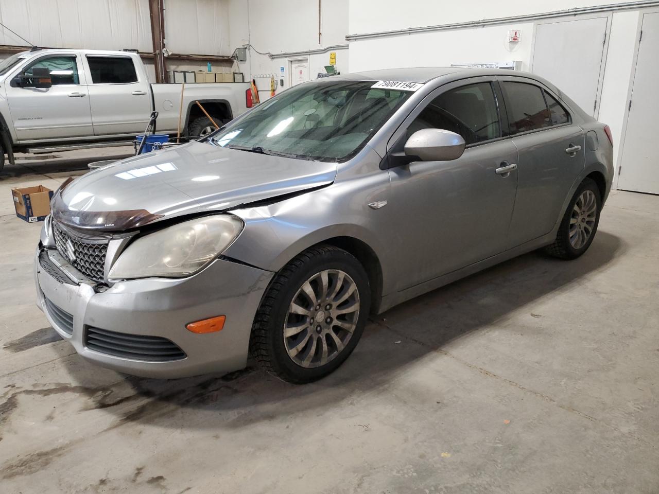 SUZUKI KIZASHI SE 2011