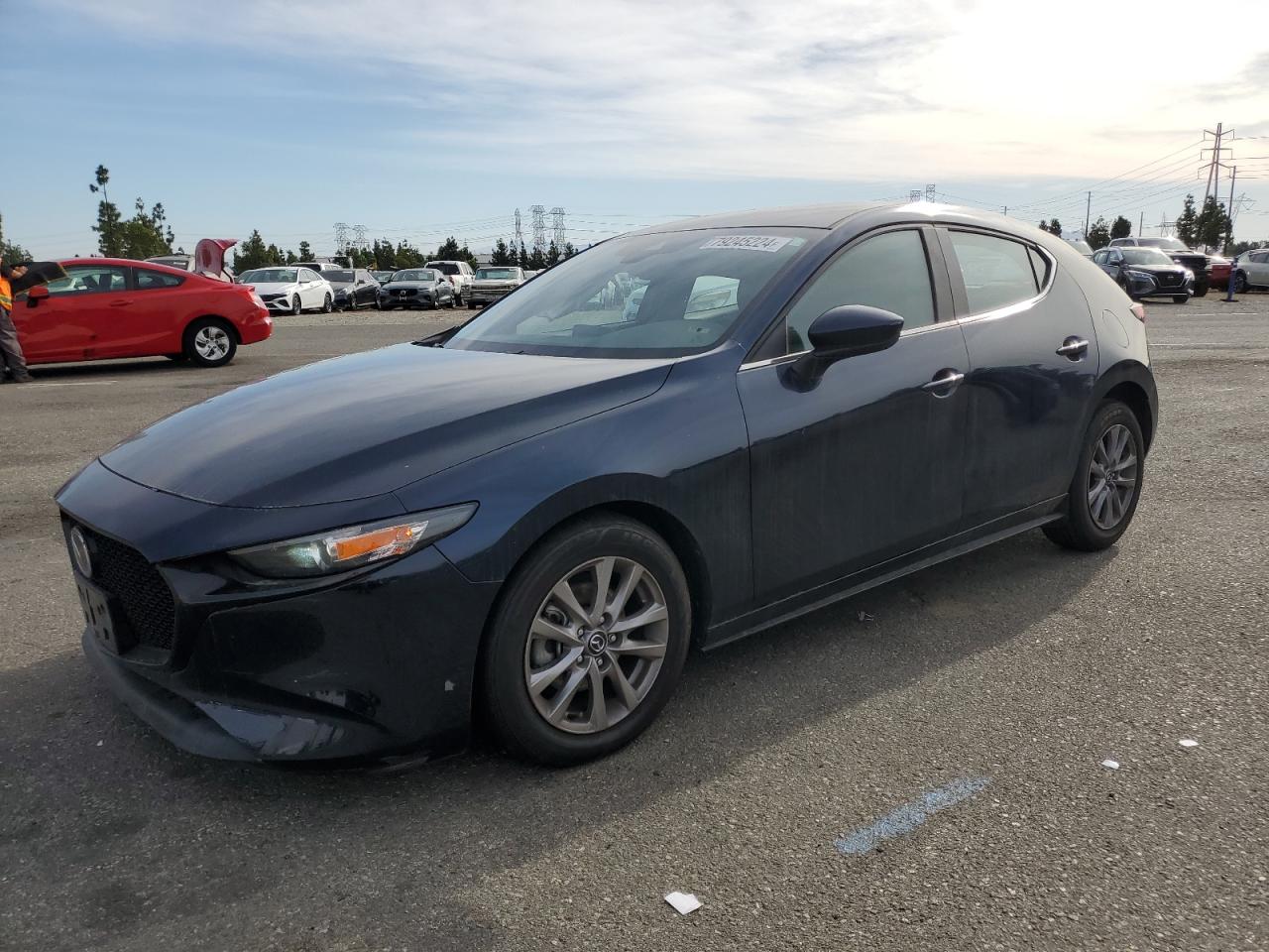 MAZDA 3 2022
