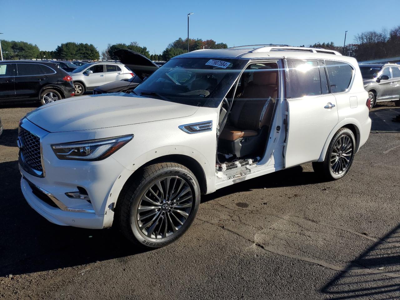 INFINITI QX80 SENSO 2022