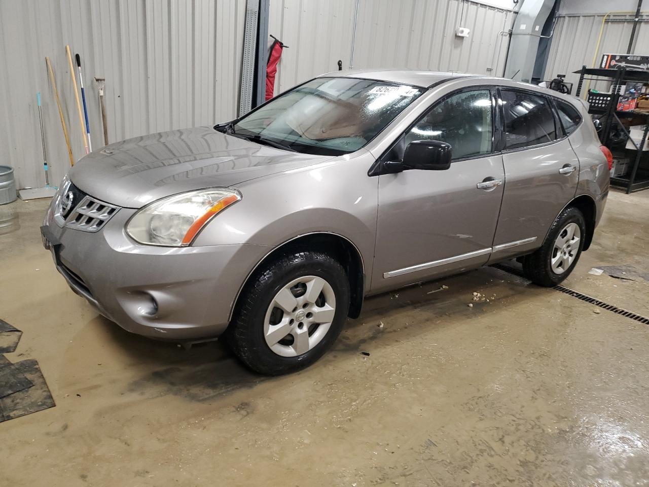 NISSAN ROGUE S 2011