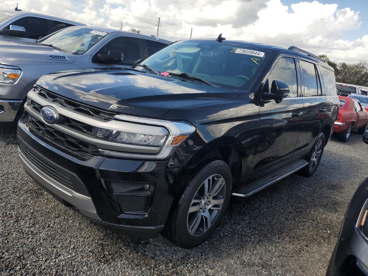 FORD EXPEDITION 2023