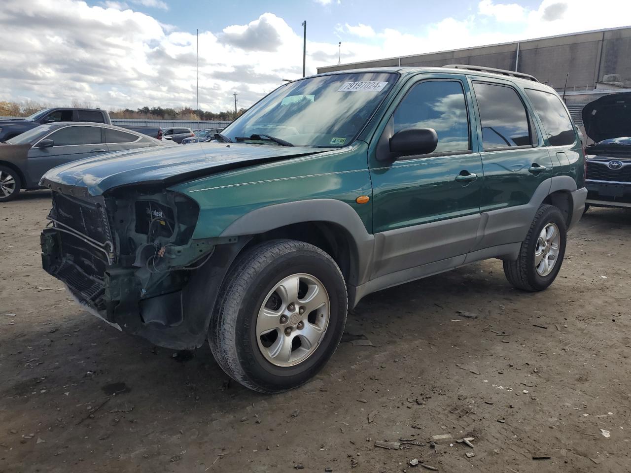 MAZDA TRIBUTE DX 2001