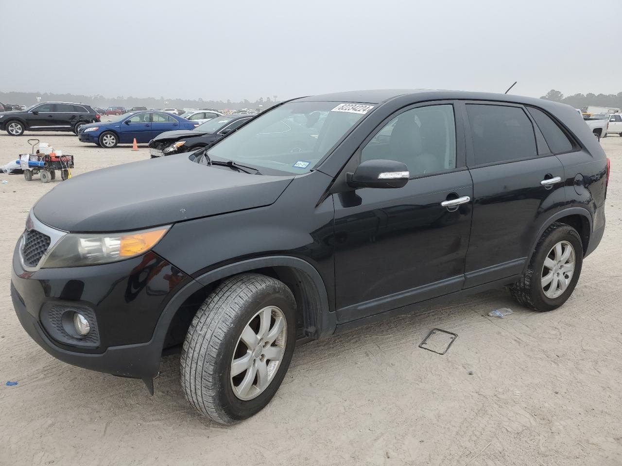 KIA SORENTO LX 2013