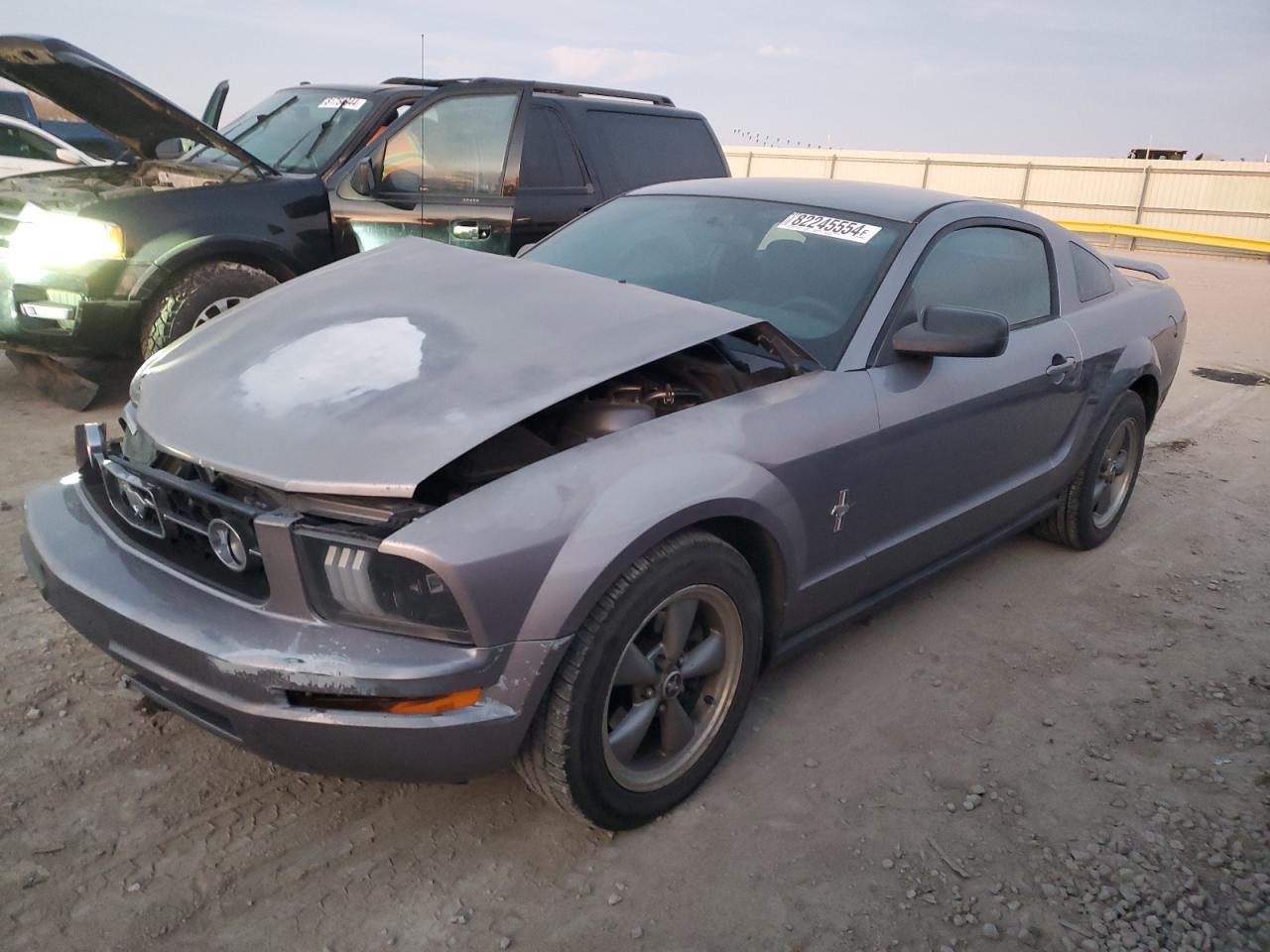 FORD MUSTANG 2006