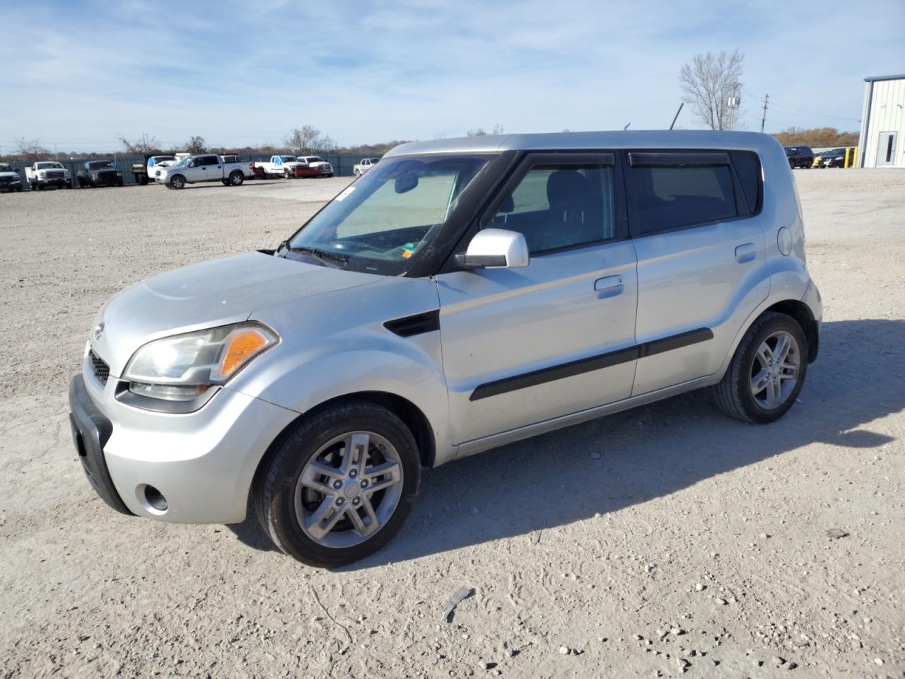 KIA SOUL + 2010