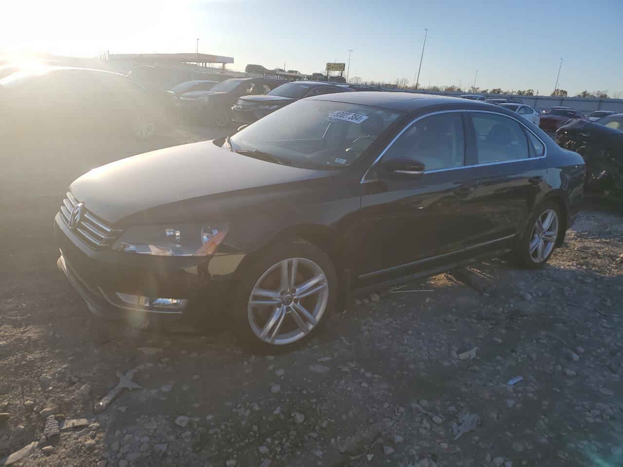 VOLKSWAGEN PASSAT SE 2015