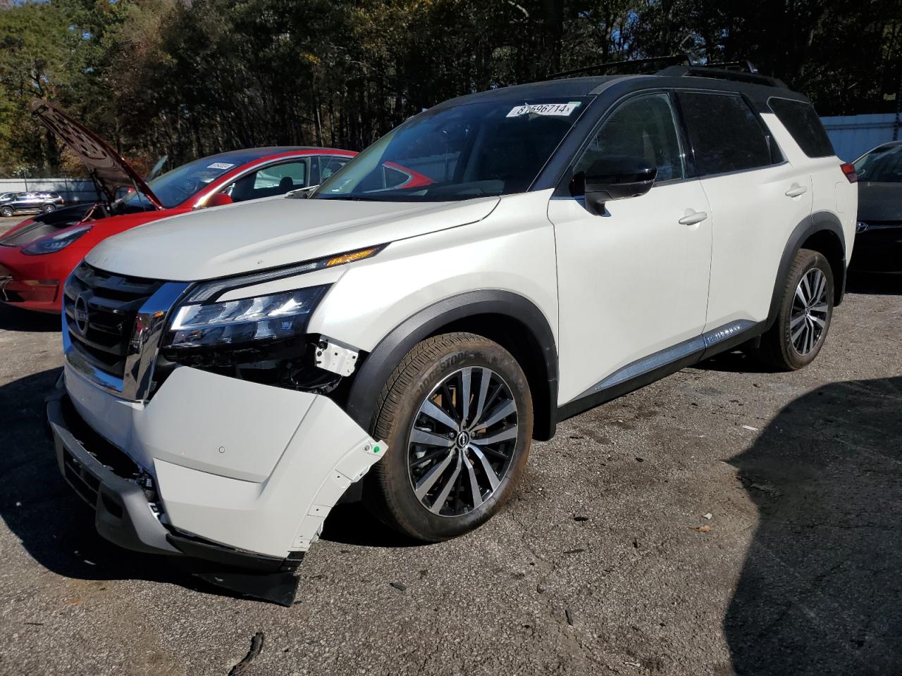 NISSAN PATHFINDER 2024