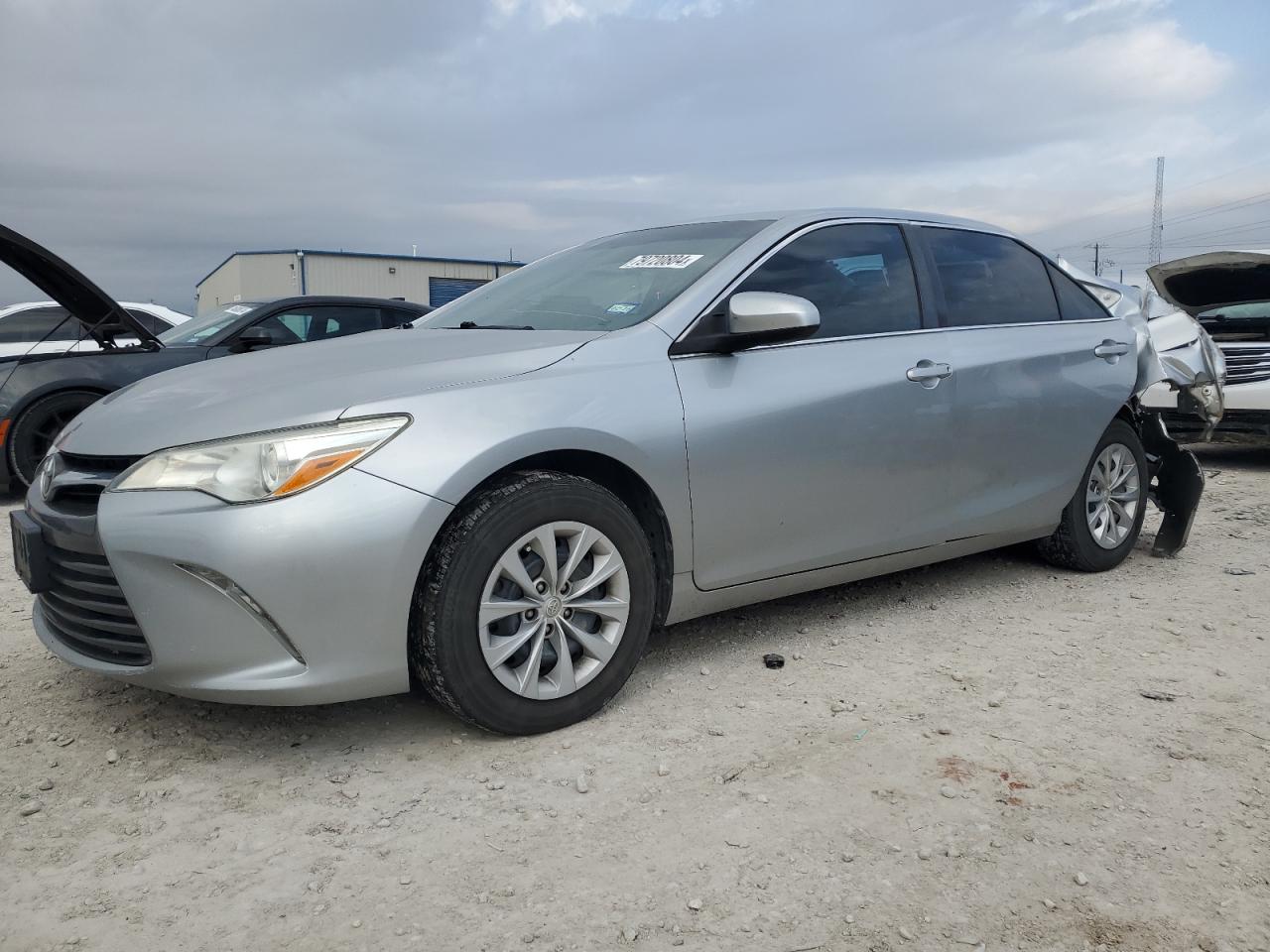 TOYOTA CAMRY LE 2016