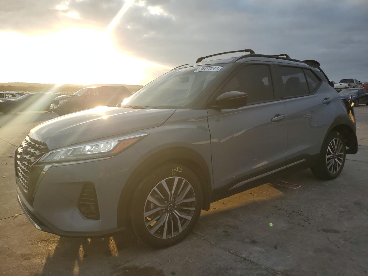 NISSAN KICKS SR 2023