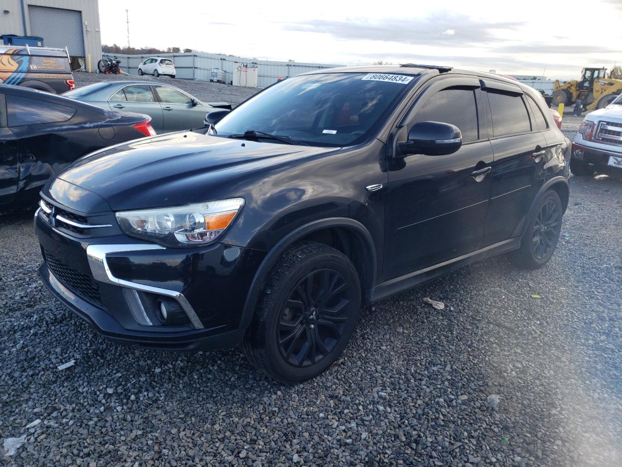 MITSUBISHI OUTLANDER 2018