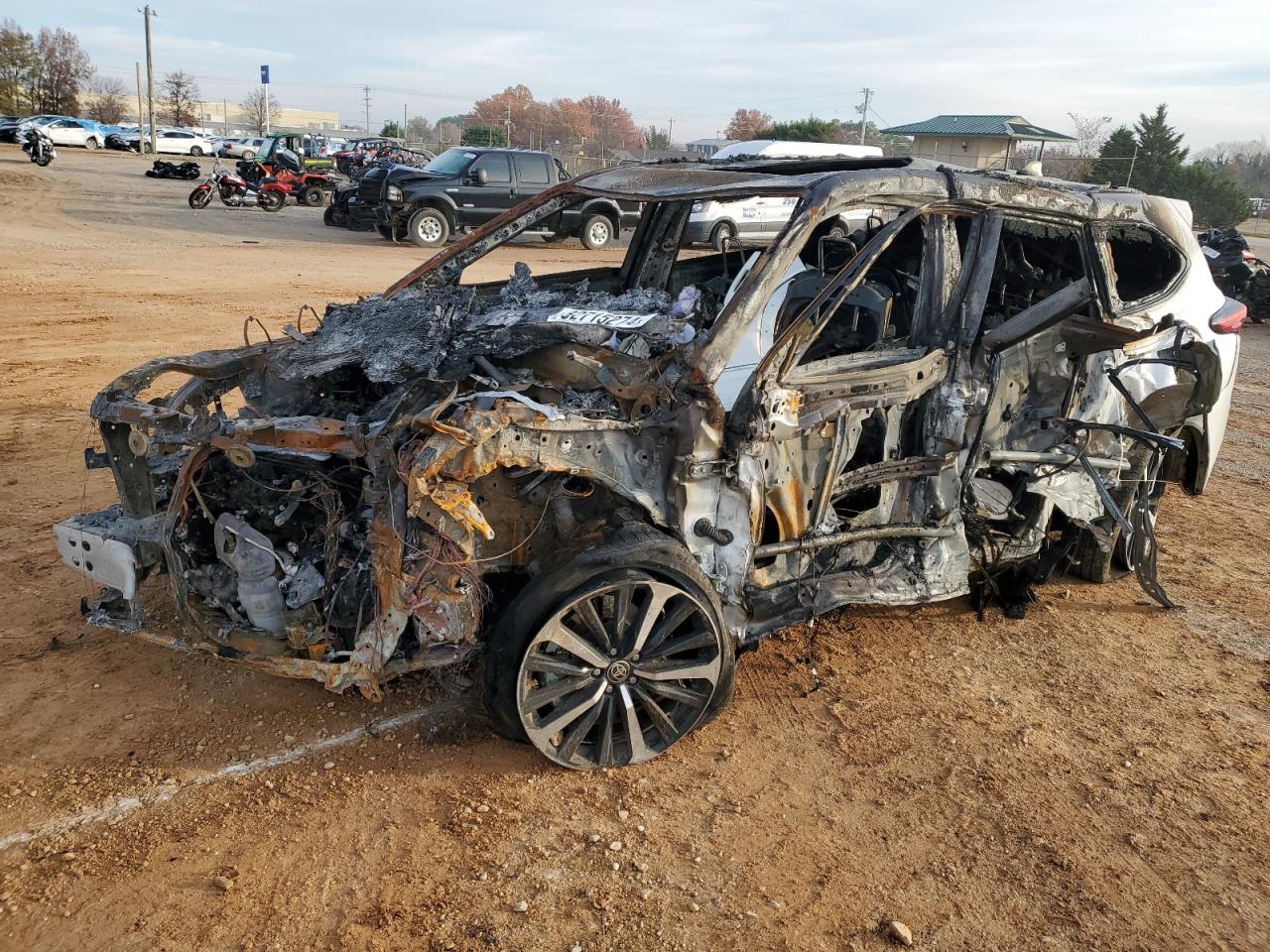 TOYOTA HIGHLANDER 2021