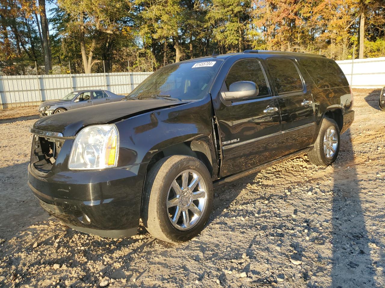 GMC YUKON XL D 2013