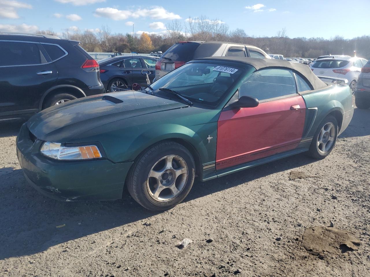 FORD MUSTANG 2001