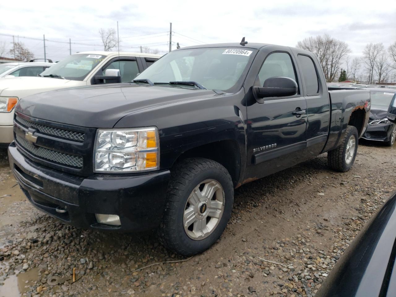 CHEVROLET SILVERADO 2011