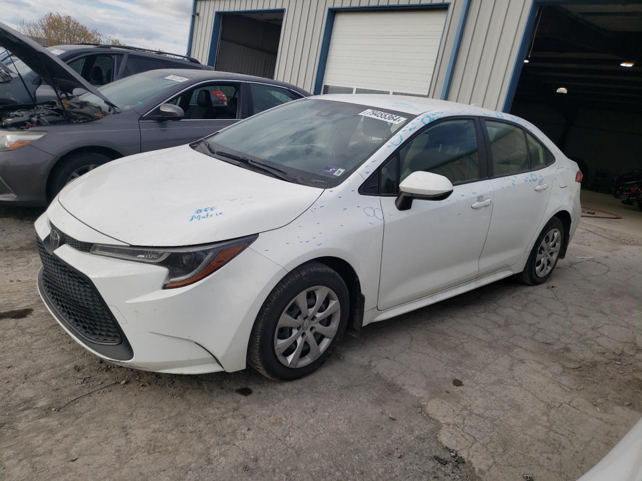 TOYOTA COROLLA LE 2021