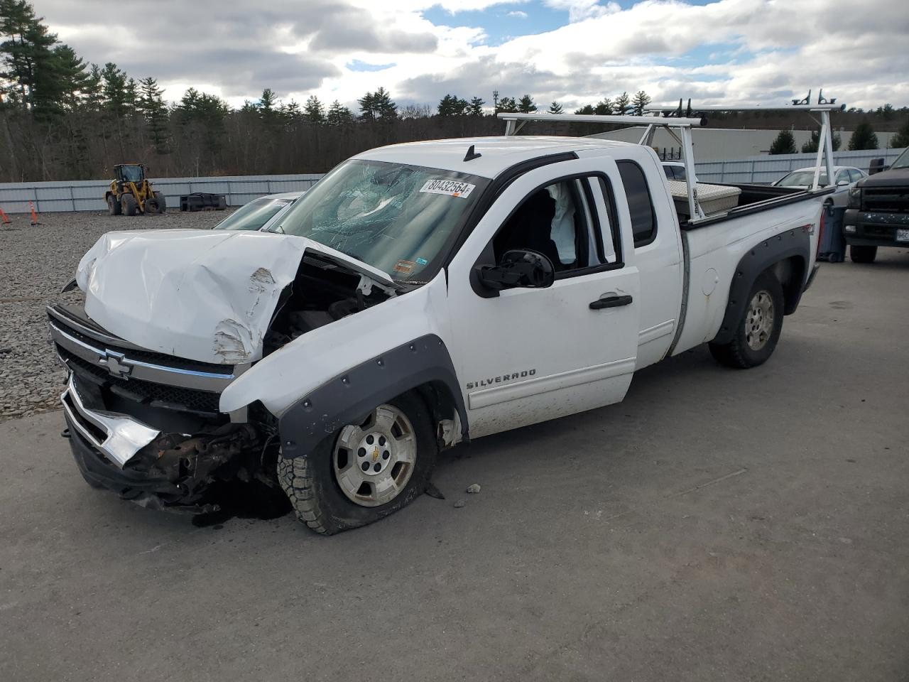 CHEVROLET SILVERADO 2011