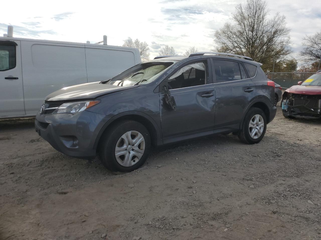 TOYOTA RAV4 LE 2015
