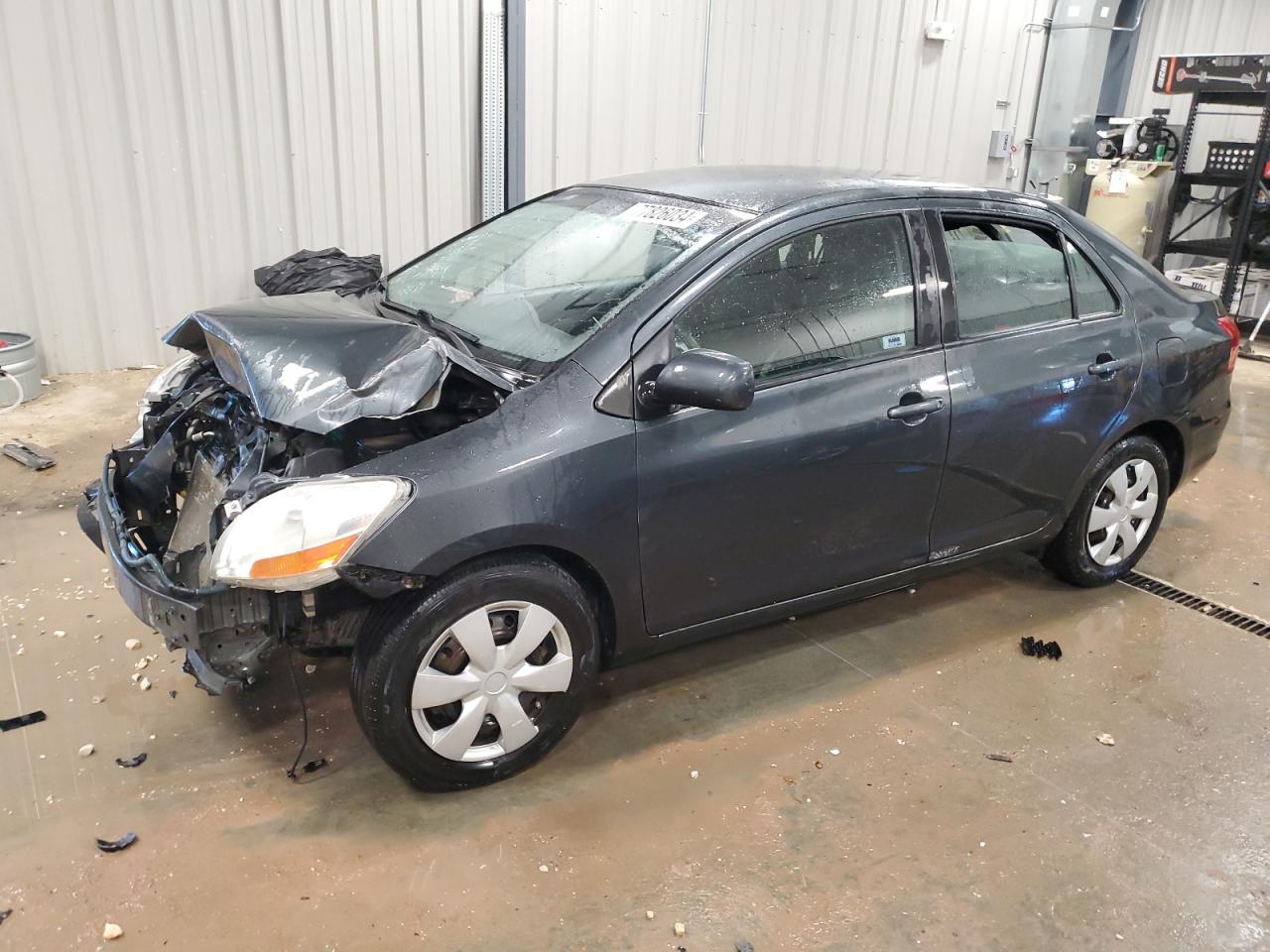 TOYOTA YARIS 2009