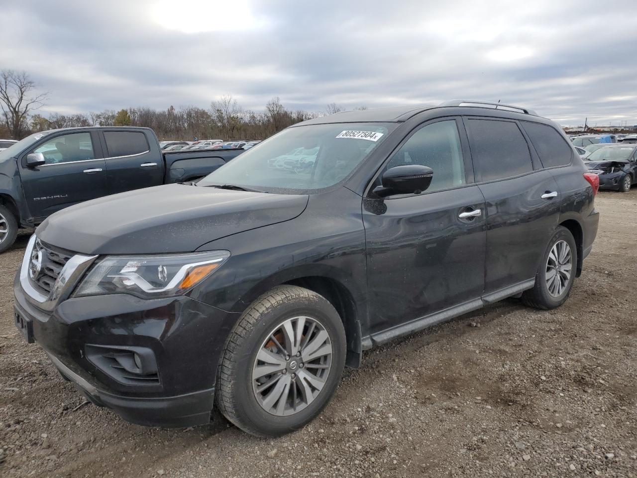 NISSAN PATHFINDER 2017