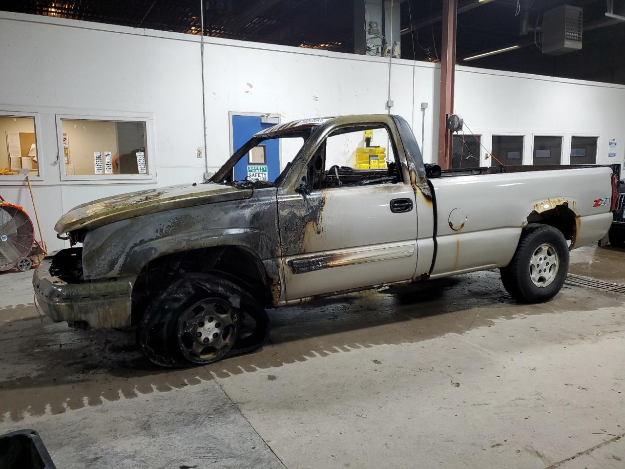CHEVROLET SILVERADO 2004