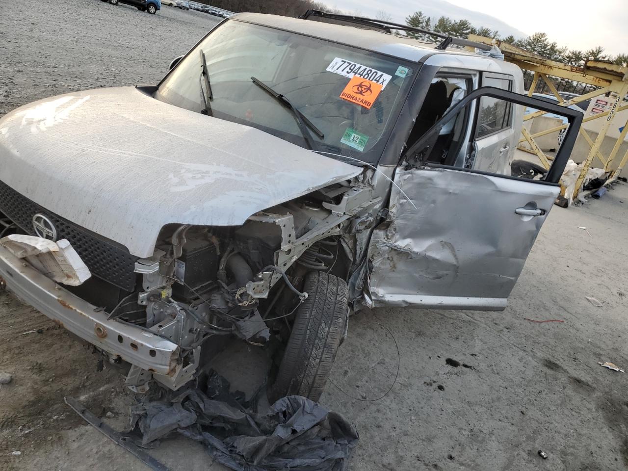 TOYOTA SCION XB 2009