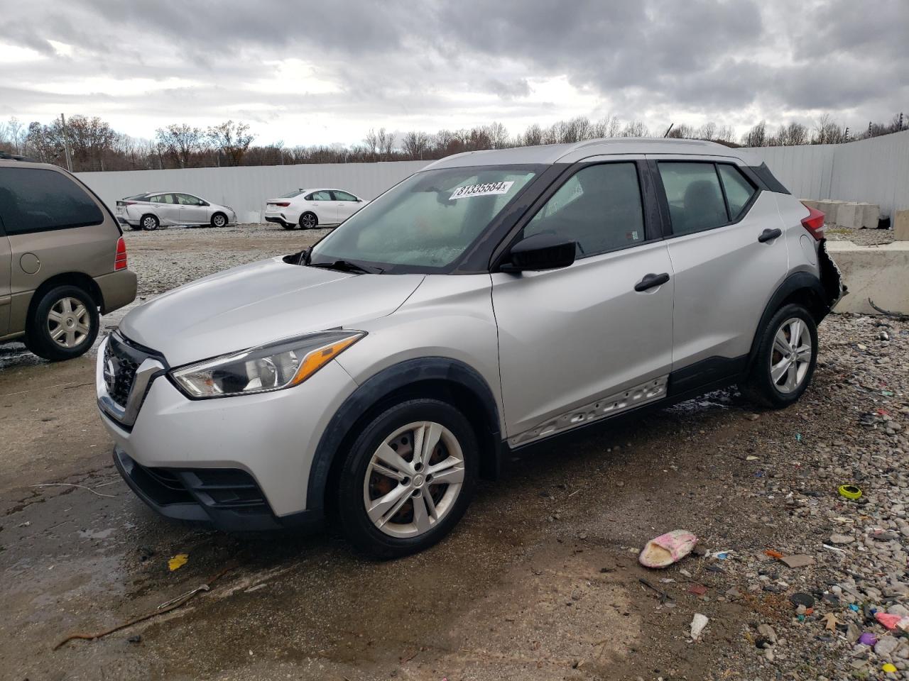 NISSAN KICKS S 2019