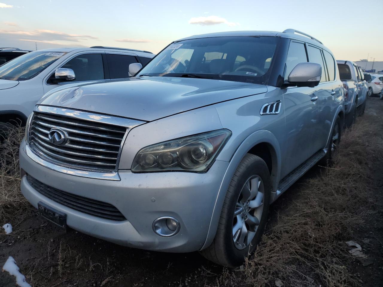 INFINITI QX56 2011