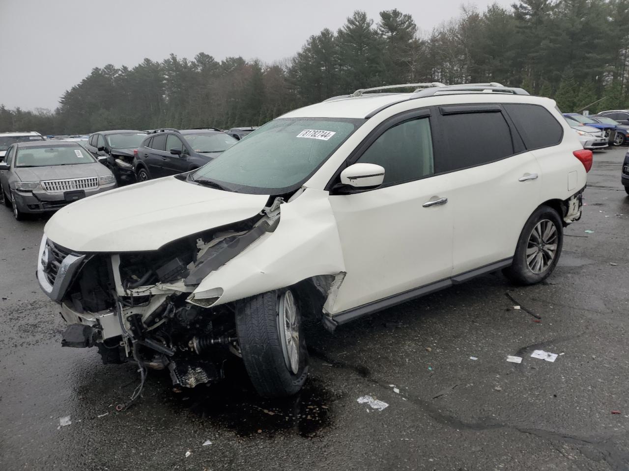 NISSAN PATHFINDER 2019