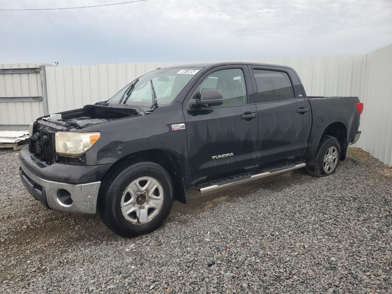 TOYOTA TUNDRA CRE 2011