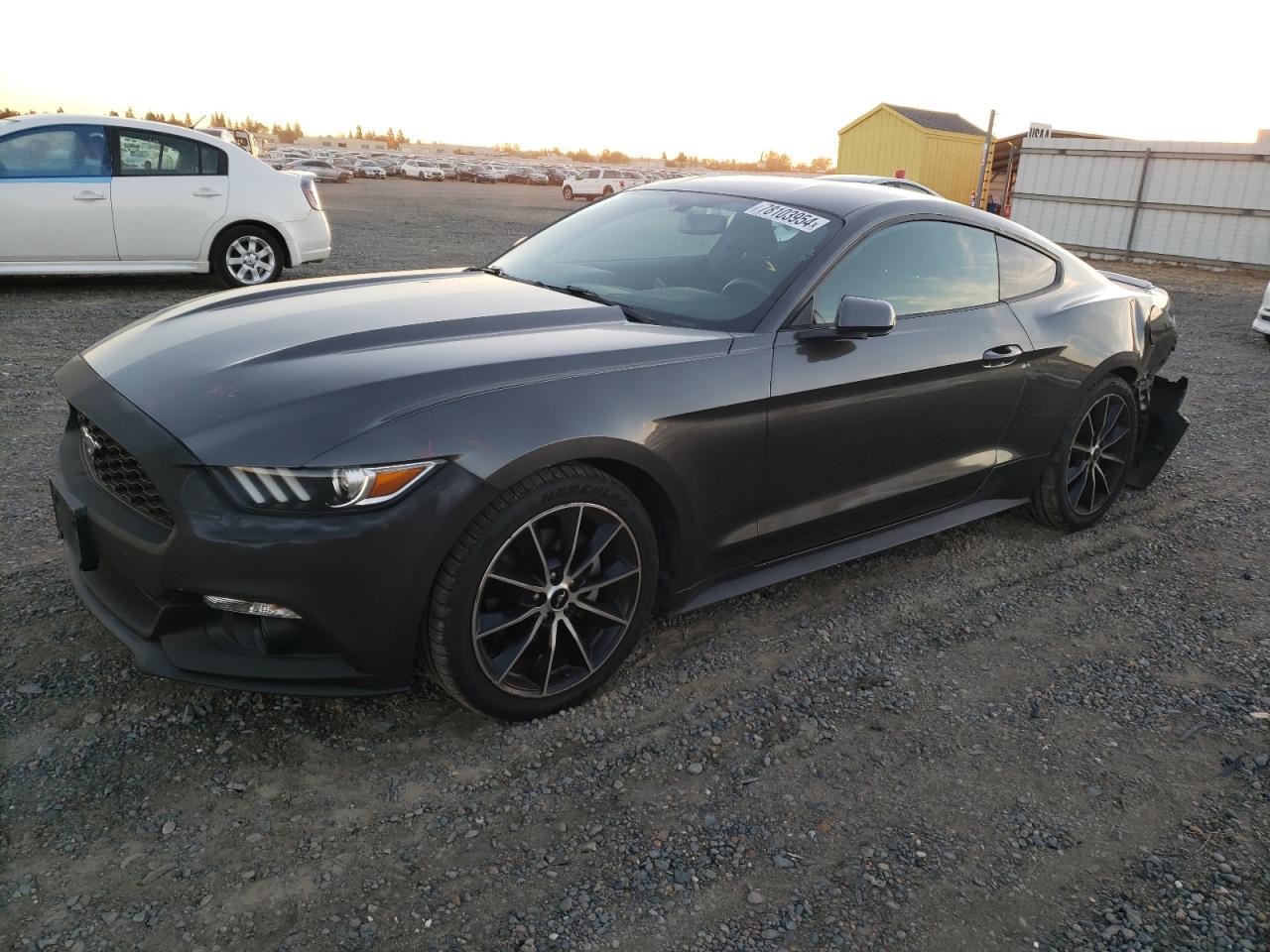 FORD MUSTANG 2015