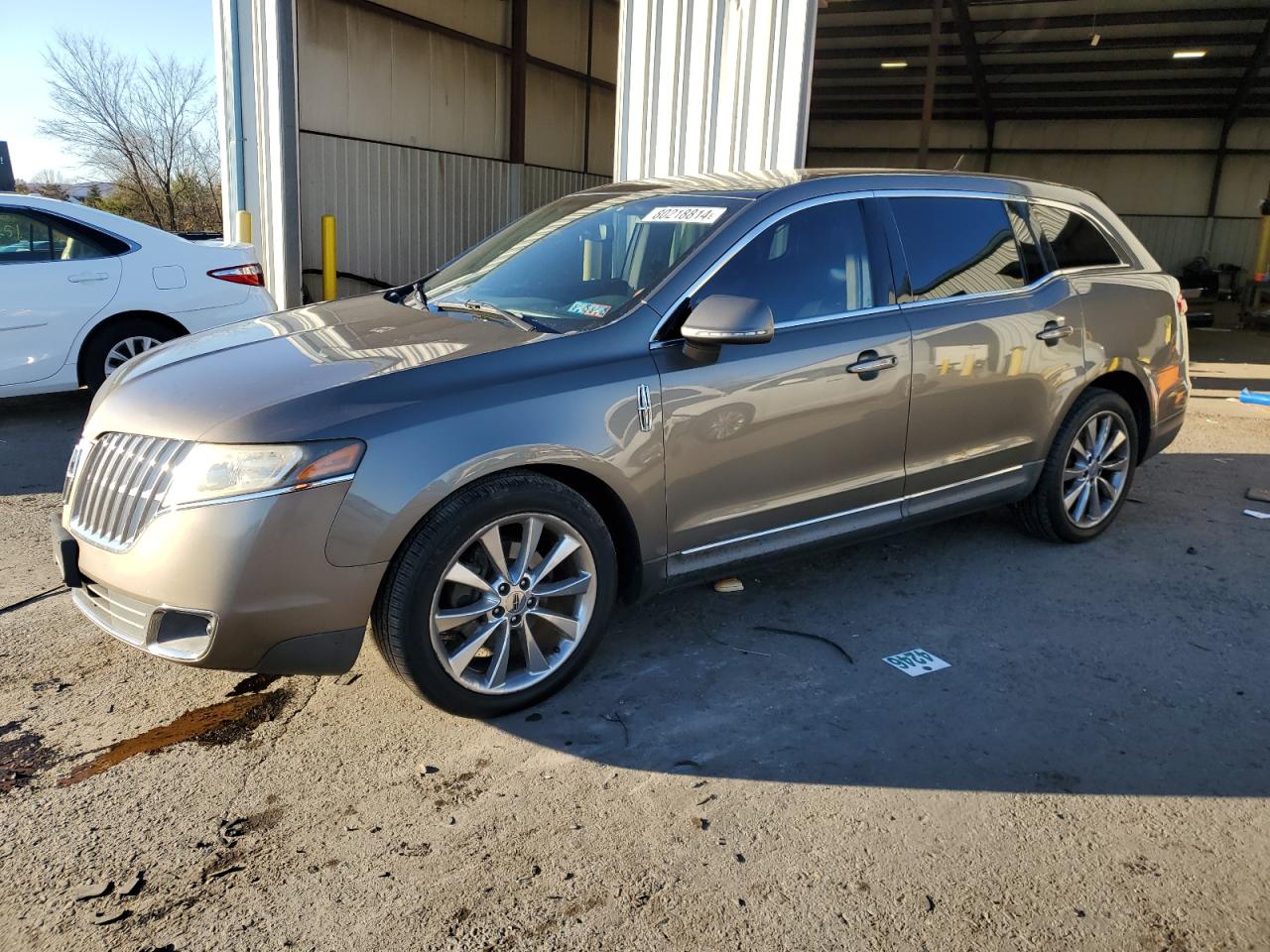 LINCOLN MKT 2012