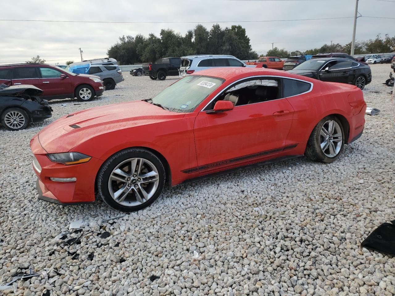 FORD MUSTANG 2021