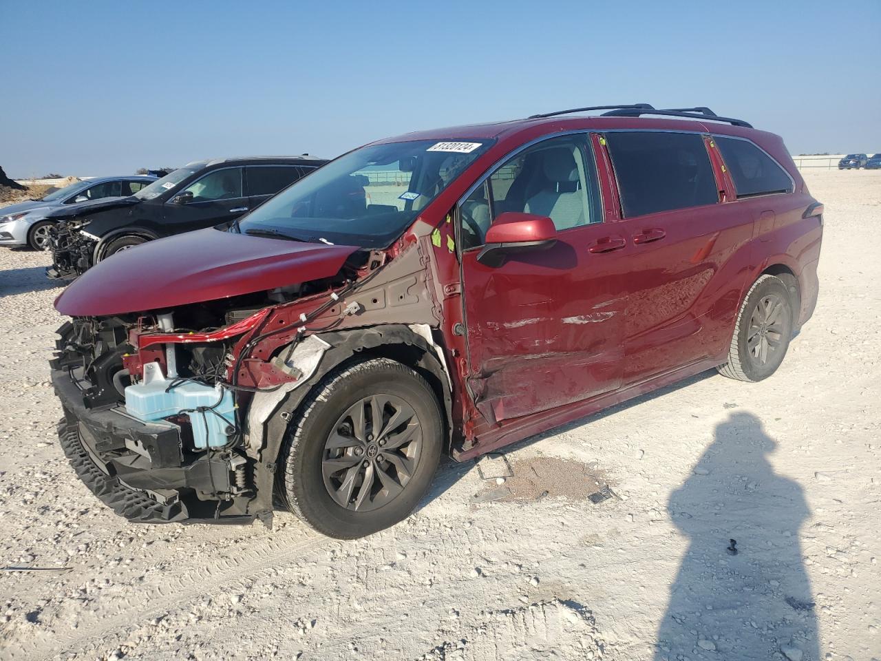 TOYOTA SIENNA LE 2022